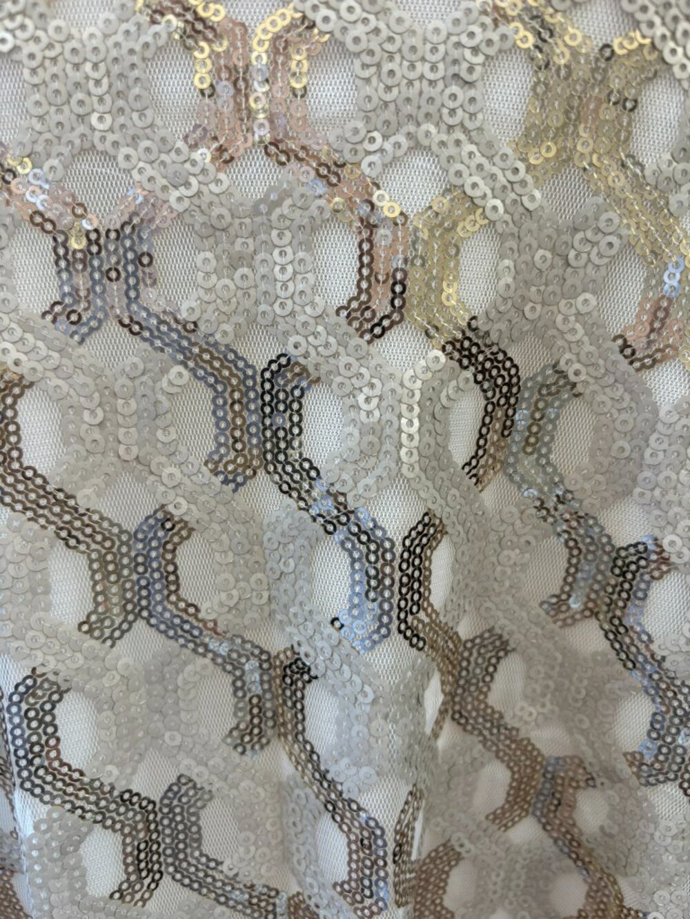 NWT Ellison Gold, Champagne and Cream Sequin Sleeveless Shift Dress S - Picture 11 of 13